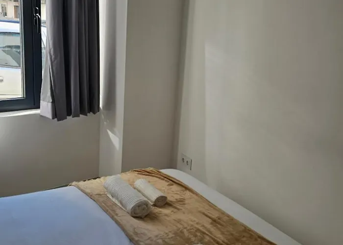 Apartment Center *